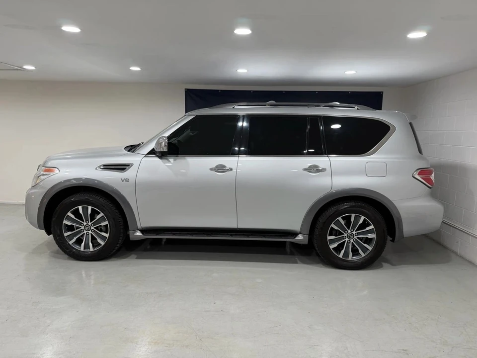 2017 Nissan Armada - Image 2 of 21