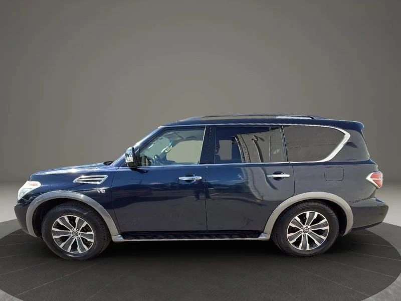 2017 Nissan Armada - Image 8 of 12