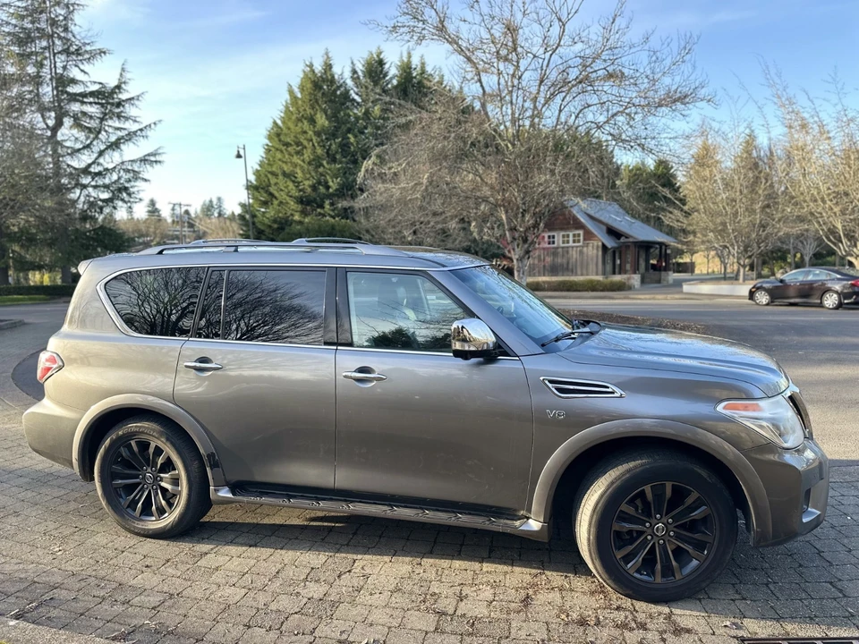 2017 Nissan Armada - Image 4 of 21