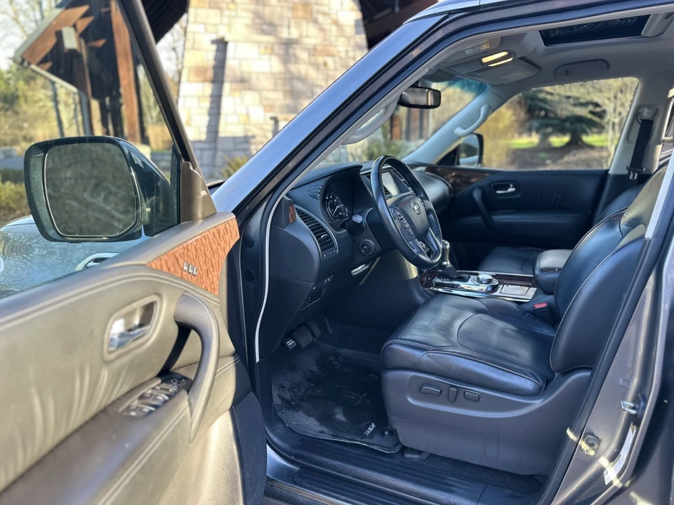 2017 Nissan Armada - Image 17 of 21