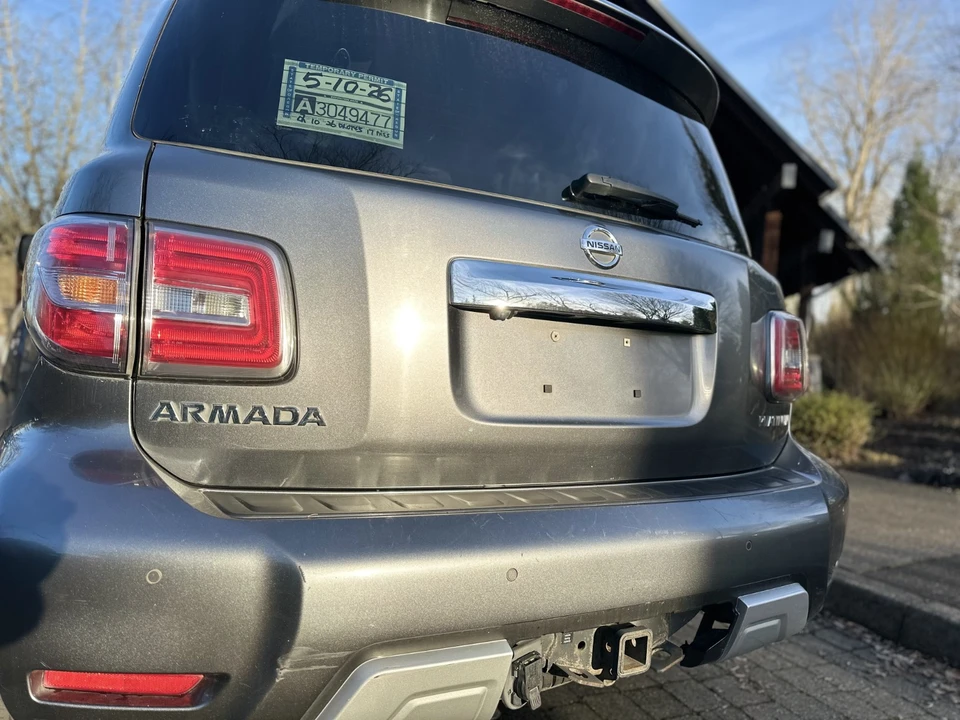 2017 Nissan Armada - Image 12 of 21
