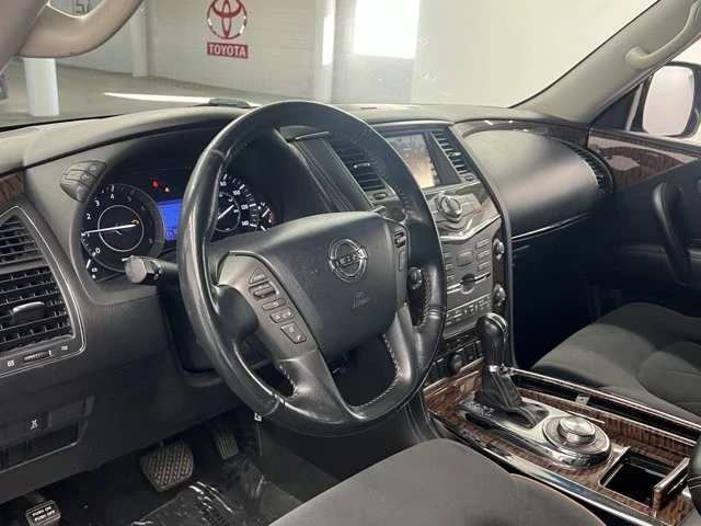 2017 Nissan Armada - Image 6 of 10