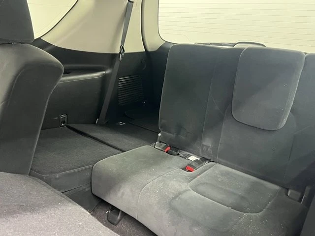 2017 Nissan Armada - Image 10 of 10
