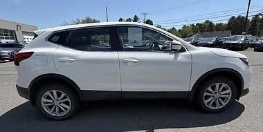 2017 Nissan Altima 5th Gen - Image 4 of 10