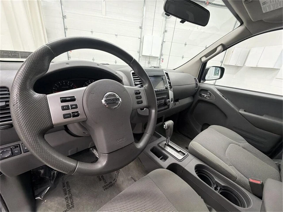 2017 Nissan Frontier 2nd Gen - Image 11 of 15