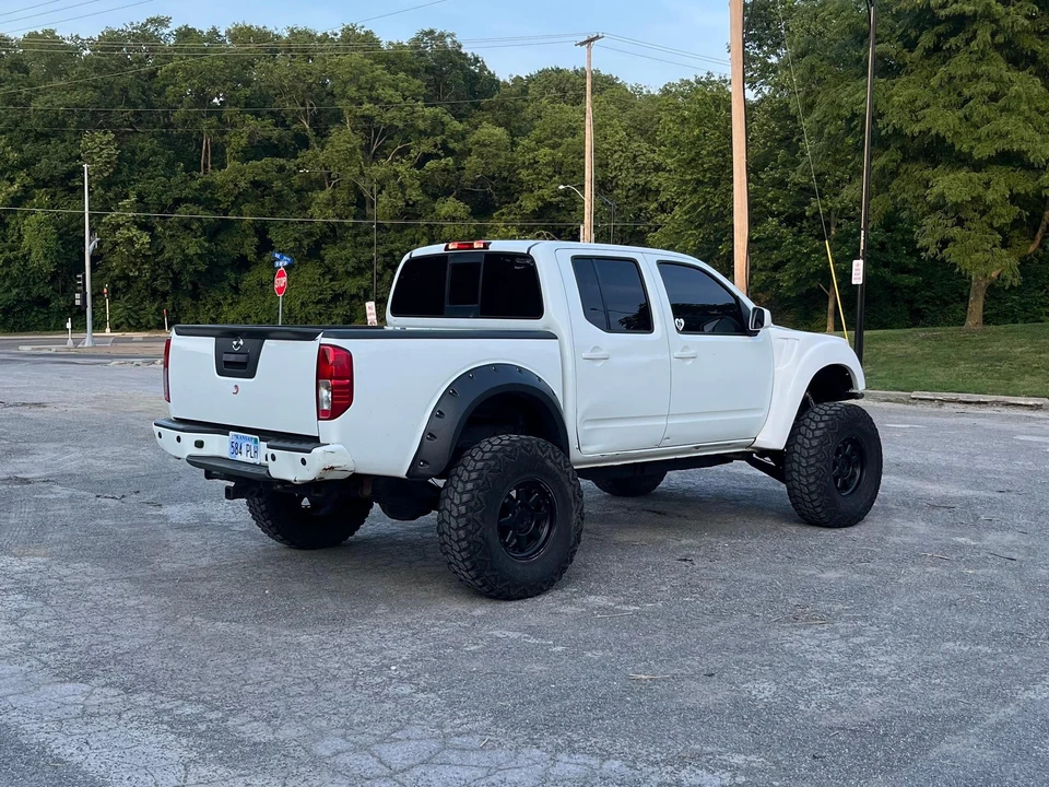 2017 Nissan Frontier 2nd Gen - Image 30 of 31