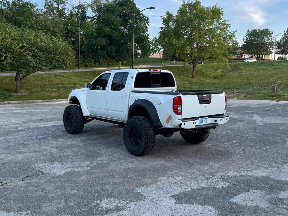 2017 Nissan Frontier 2nd Gen - Image 20 of 31