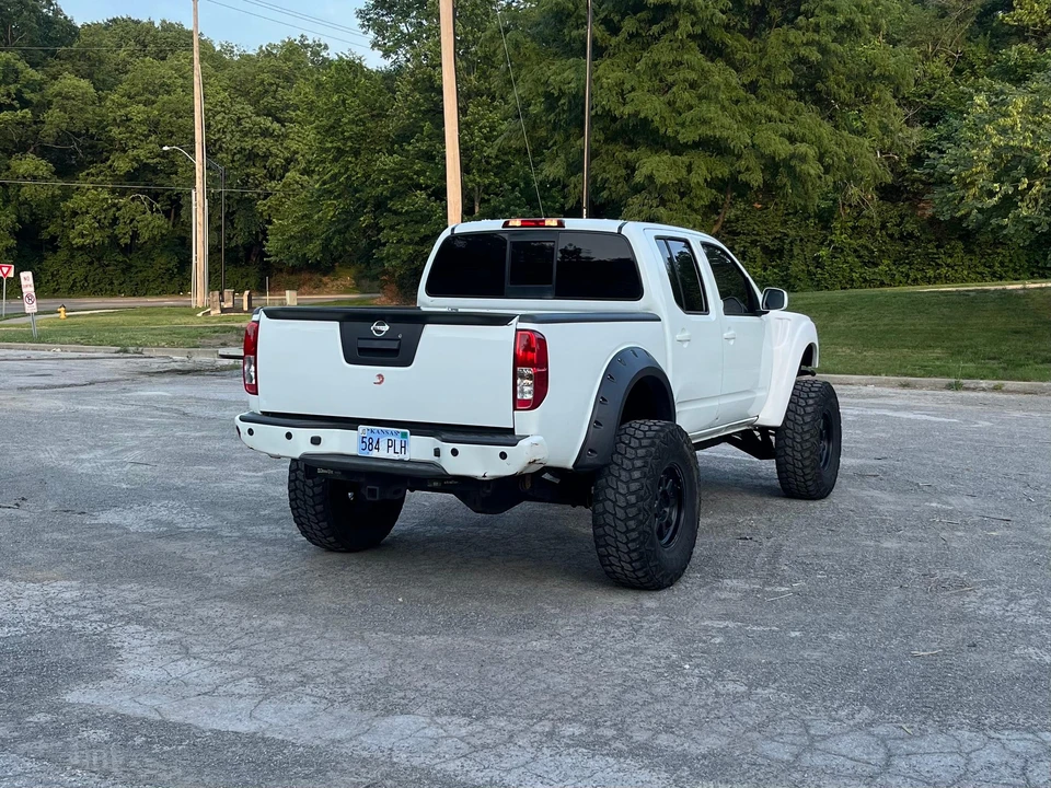 2017 Nissan Frontier 2nd Gen - Image 29 of 31
