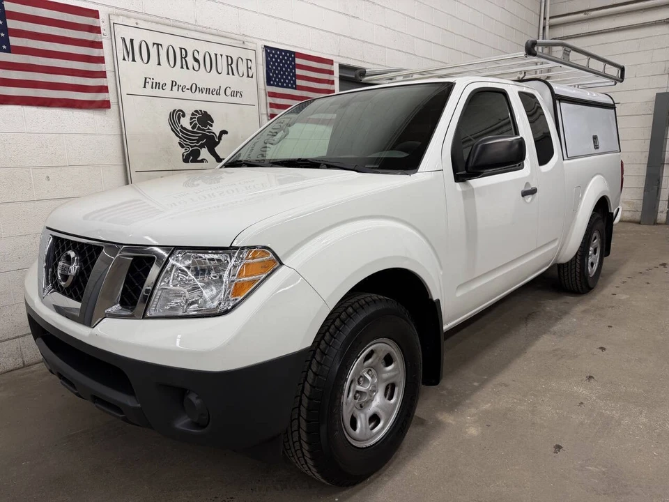 2017 Nissan Frontier 2nd Gen - Image 4 of 12