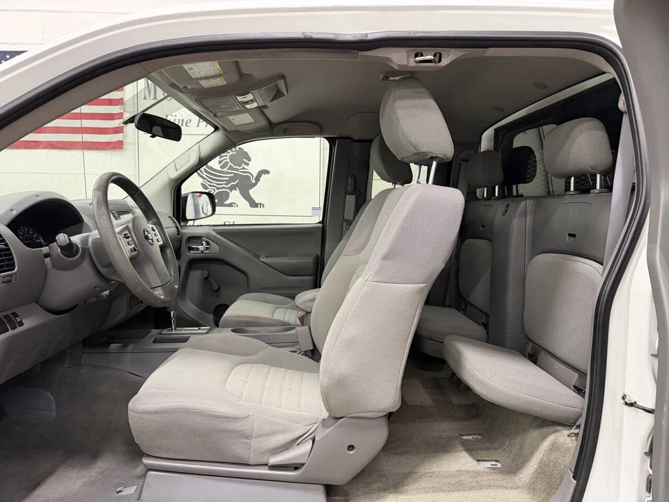 2017 Nissan Frontier 2nd Gen - Image 5 of 21