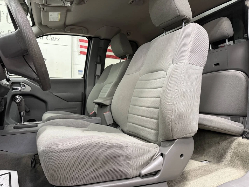 2017 Nissan Frontier 2nd Gen - Image 14 of 21