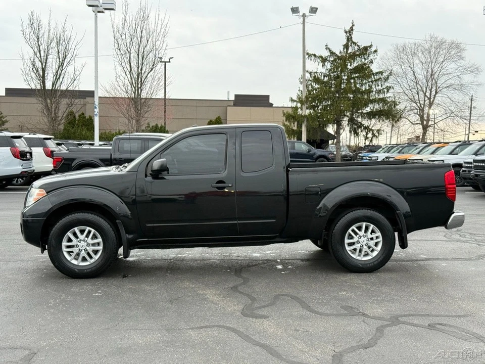 2017 Nissan Frontier 2nd Gen - Image 6 of 12