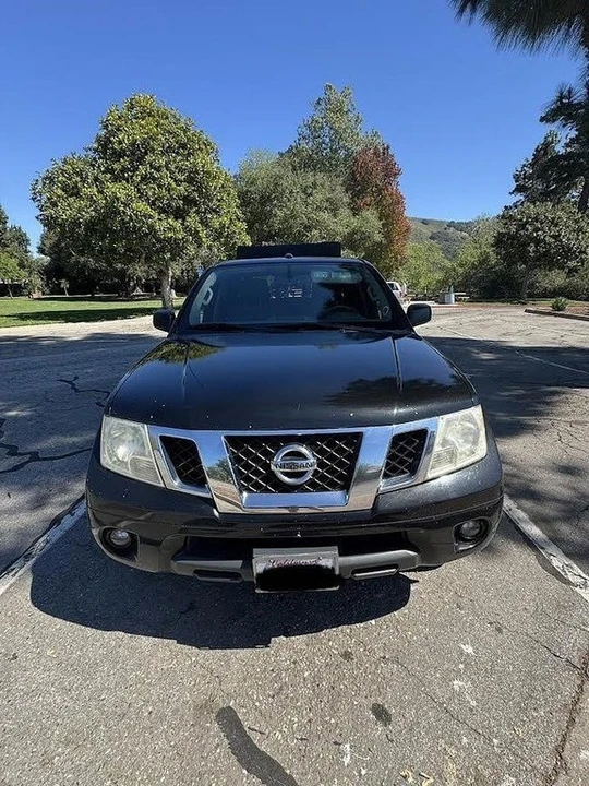 2017 Nissan Frontier 2nd Gen - Image 5 of 12