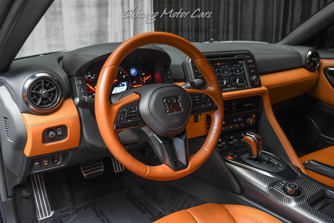 2017 Nissan R35 GT-R Premium - Image 8 of 31