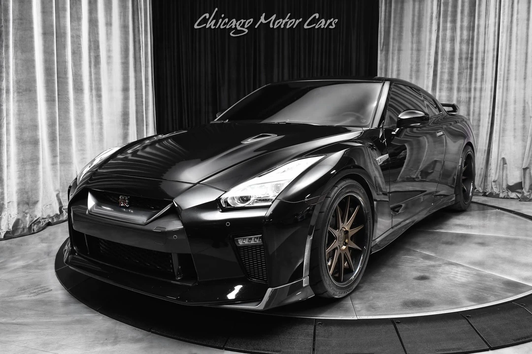 2017 Nissan R35 GT-R Premium - Image 2 of 31