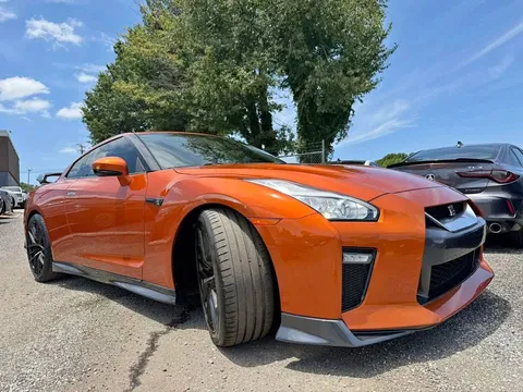 2017 Nissan GT-R Premium Coupe