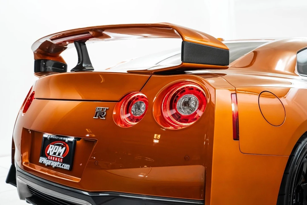 2017 Nissan R35 GT-R Premium - Image 15 of 31
