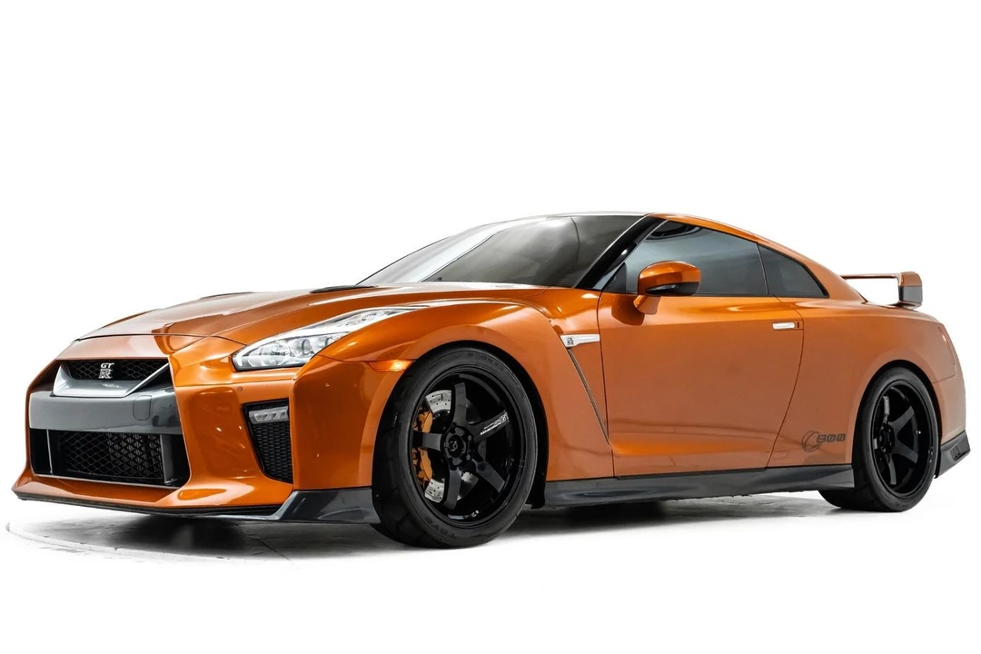2017 Nissan R35 GT-R Premium - Image 10 of 31