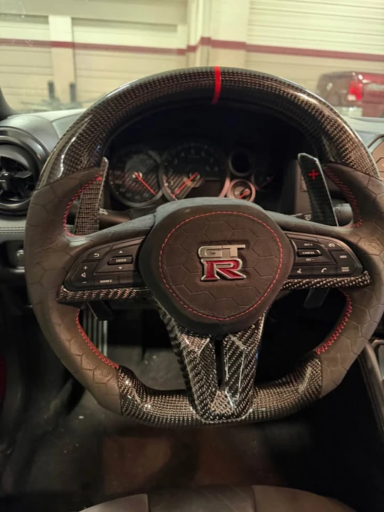 2017 Nissan - Image 4 of 9
