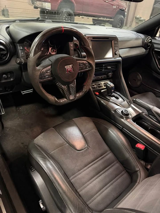 2017 Nissan - Image 5 of 9