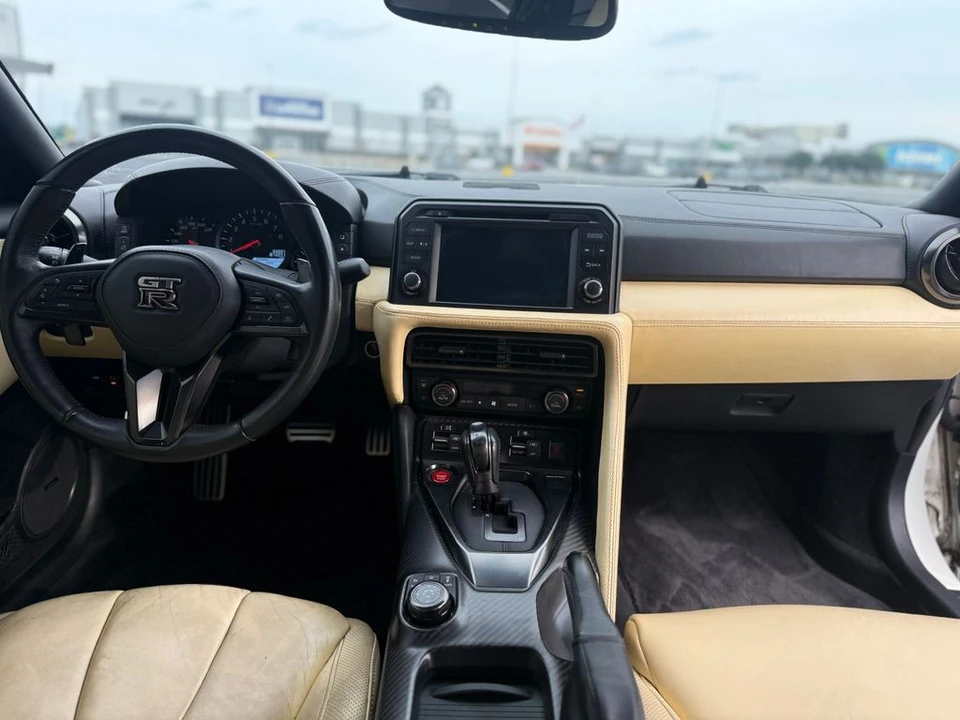 2017 Nissan R35 GT-R Premium - Image 31 of 31