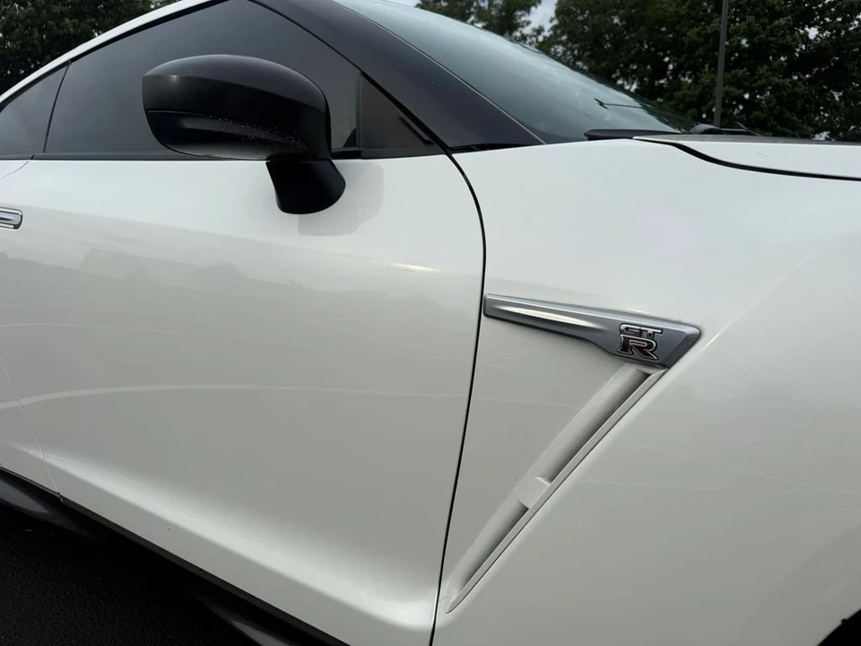 2017 Nissan R35 GT-R Premium - Image 17 of 31