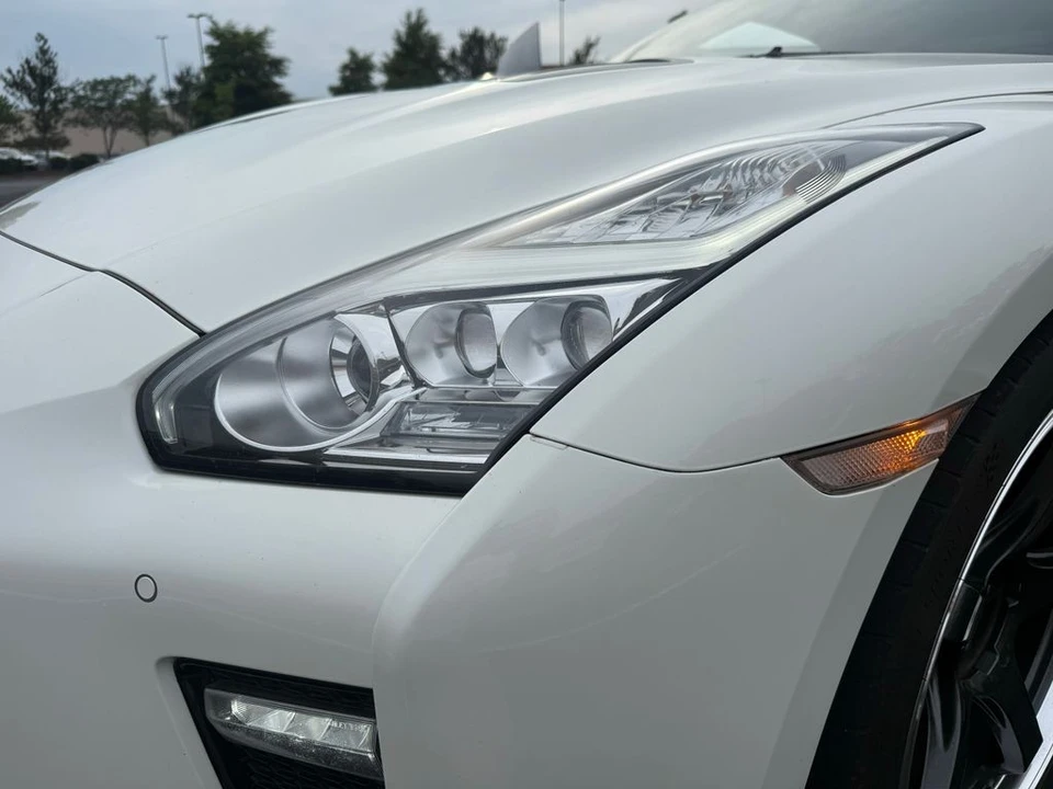 2017 Nissan R35 GT-R Premium - Image 14 of 31