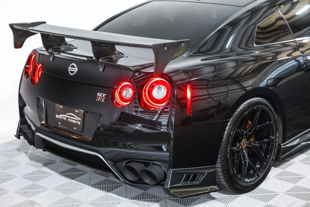 2017 Nissan R35 GT-R Premium - Image 10 of 31