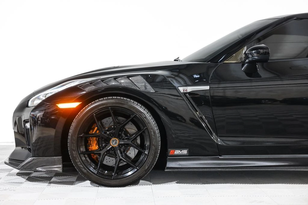 2017 Nissan R35 GT-R Premium - Image 18 of 31