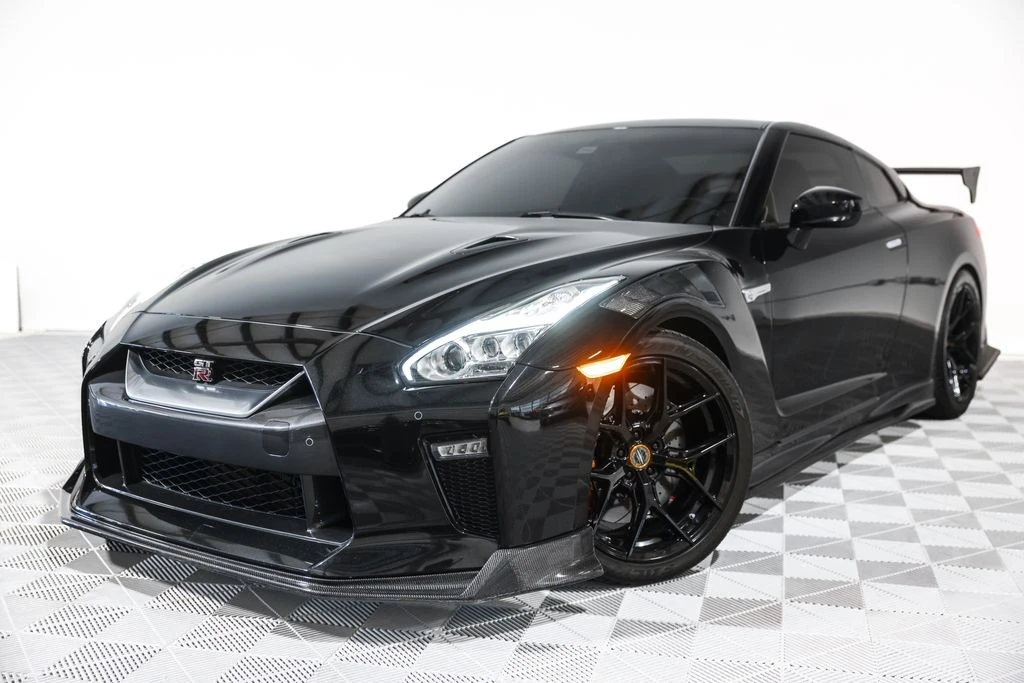 2017 Nissan R35 GT-R Premium - Image 13 of 31