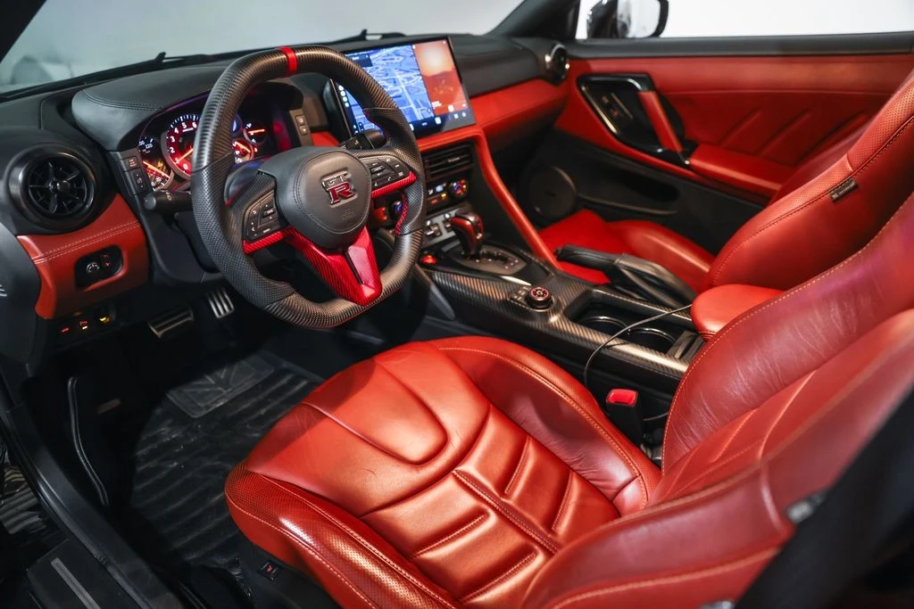 2017 Nissan R35 GT-R Premium - Image 25 of 31
