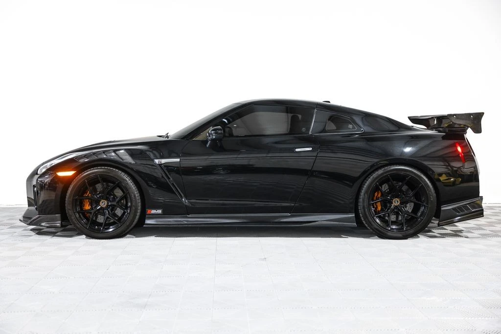 2017 Nissan R35 GT-R Premium - Image 17 of 31