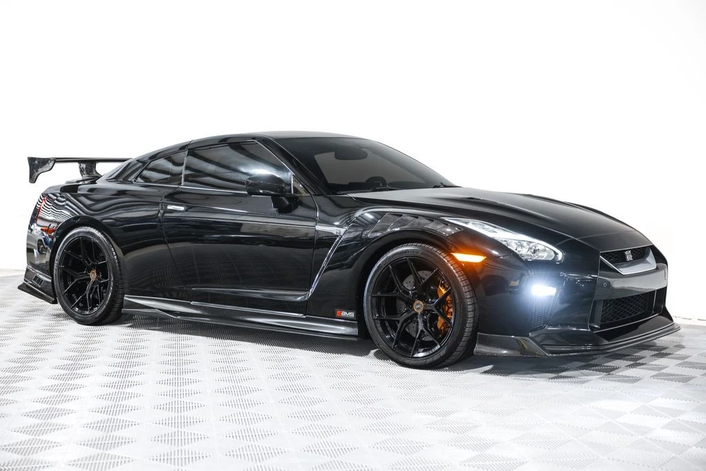 2017 Nissan R35 GT-R Premium - Image 4 of 31