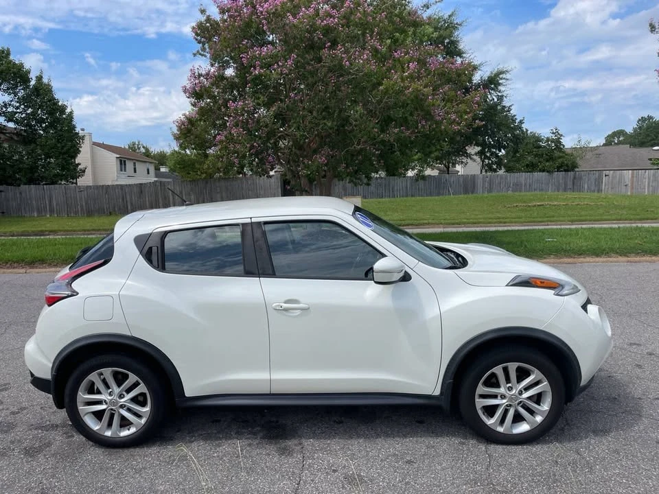 2017 Nissan Juke - Image 7 of 20