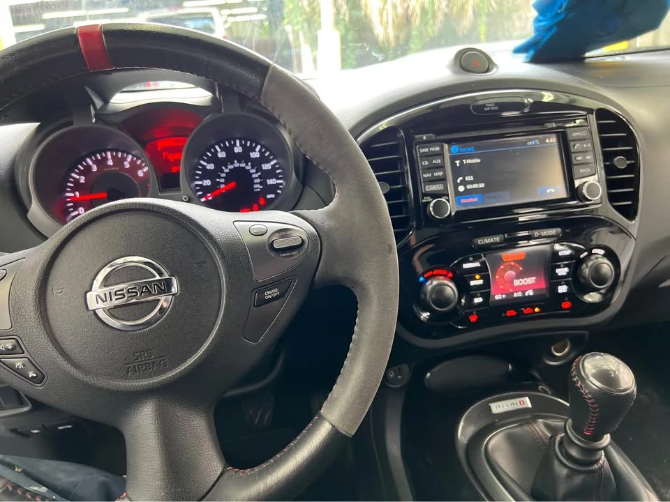 2017 Nissan Juke - Image 8 of 10