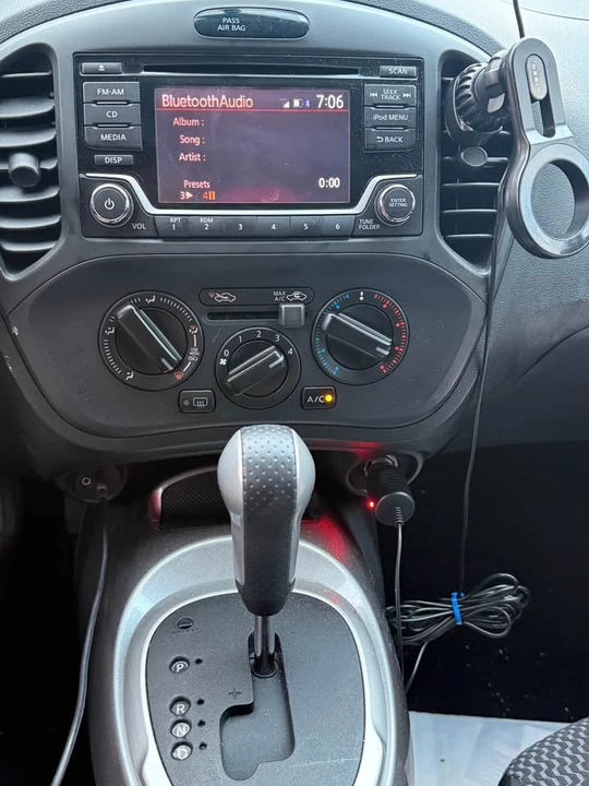 2017 Nissan Juke - Image 7 of 15