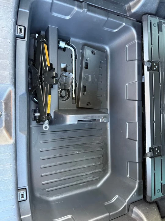 2017 Nissan Juke - Image 15 of 15