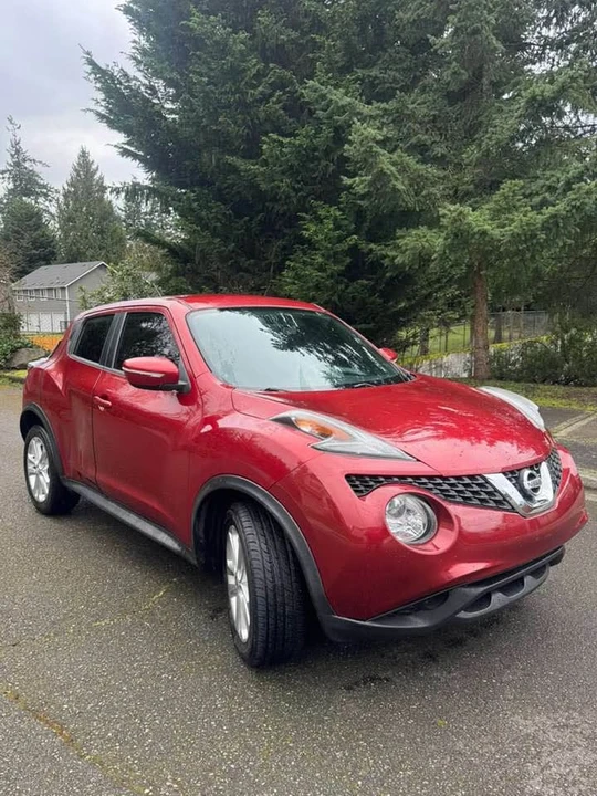 2017 Nissan Juke - Image 2 of 12
