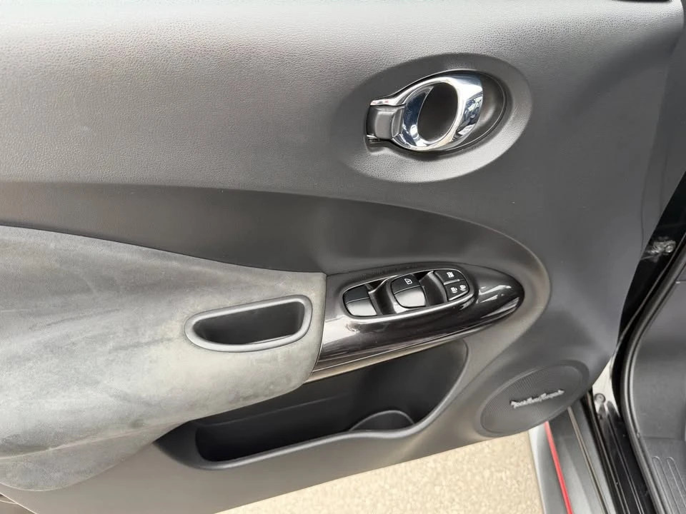 2017 Nissan Juke - Image 9 of 18