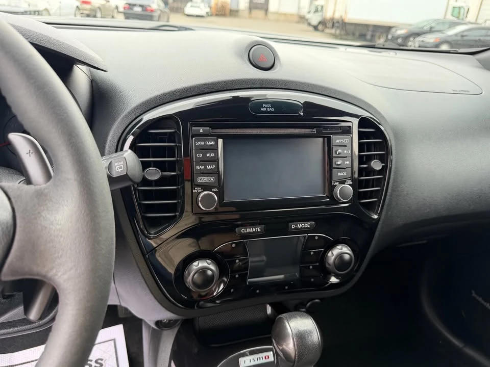 2017 Nissan Juke - Image 13 of 18