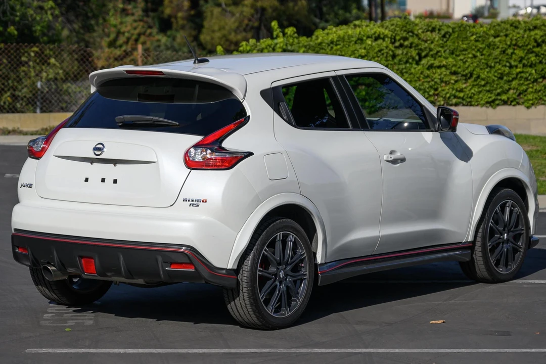 2017 Nissan Juke - Image 4 of 31