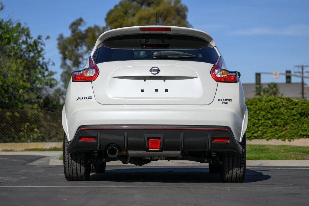 2017 Nissan Juke - Image 17 of 31
