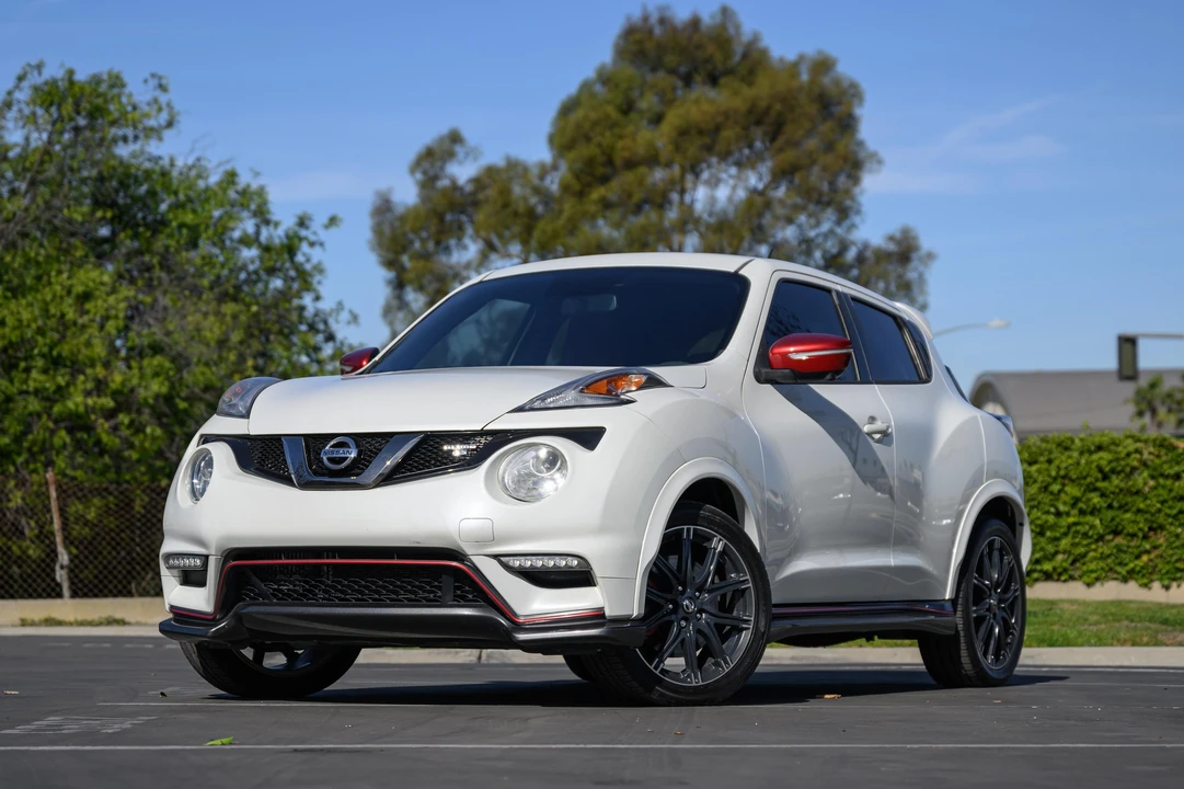 2017 Nissan Juke - Image 11 of 31