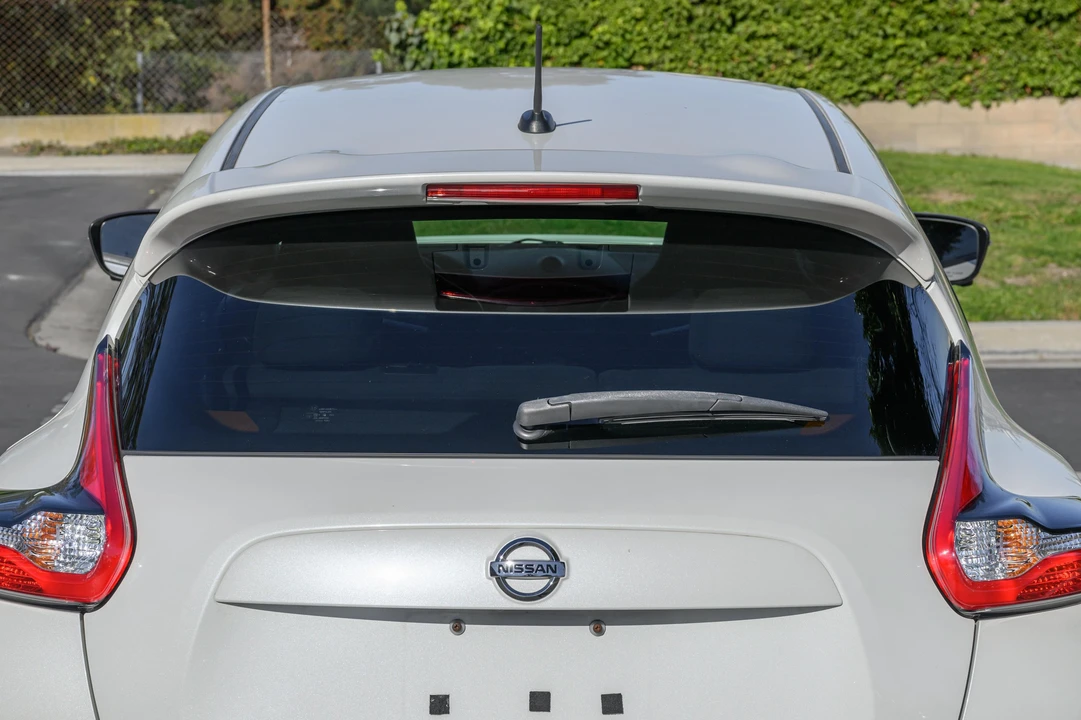 2017 Nissan Juke - Image 29 of 31