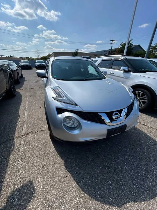 2017 Nissan Juke - Image 6 of 18
