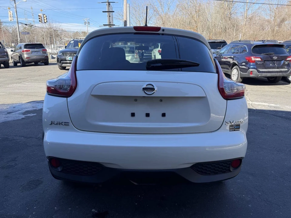 2017 Nissan Juke - Image 7 of 21