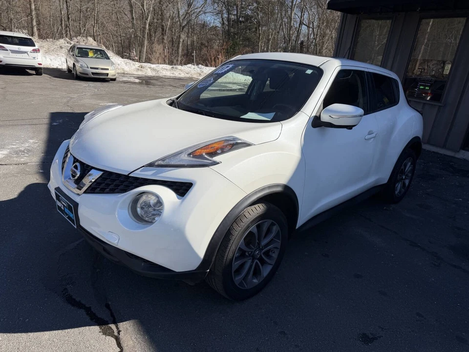 2017 Nissan Juke - Image 3 of 21