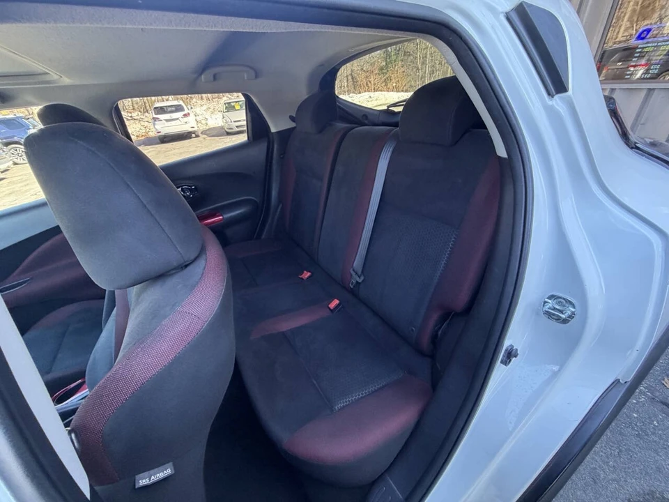 2017 Nissan Juke - Image 18 of 21