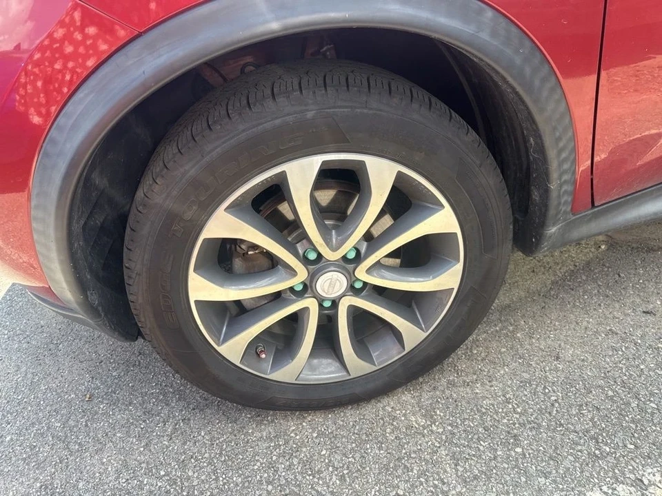 2017 Nissan Juke - Image 7 of 12
