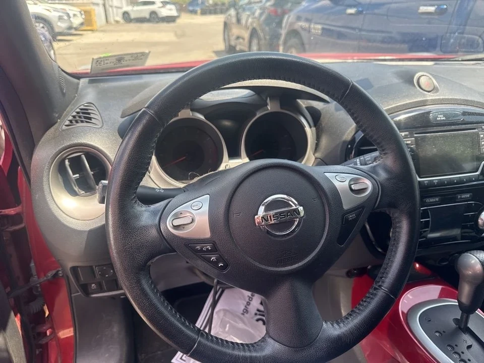 2017 Nissan Juke - Image 10 of 12